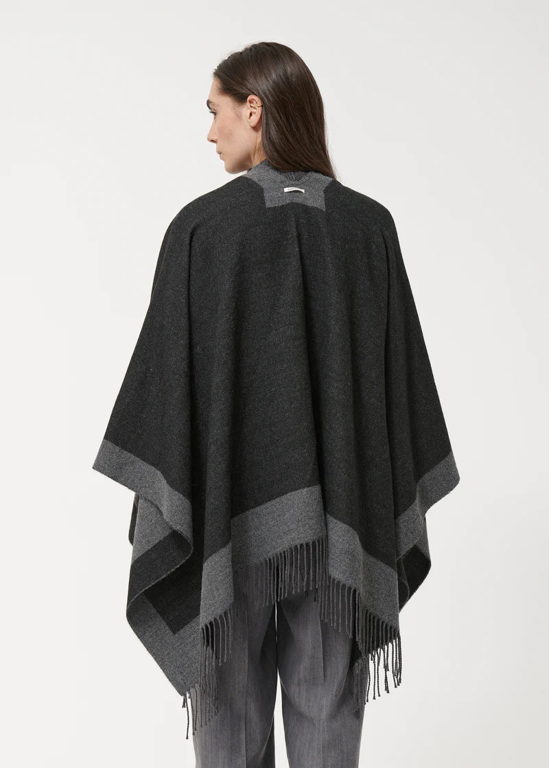 HUMILITY KOSOYA CAPE